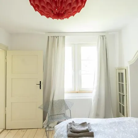 Dom Z Piernika Vila *