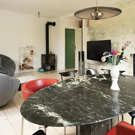 Dom Z Piernika Vila *