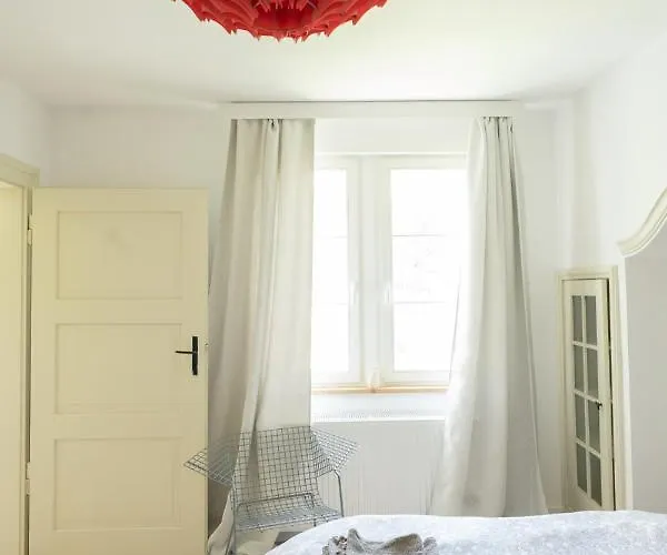 Dom Z Piernika Villa *